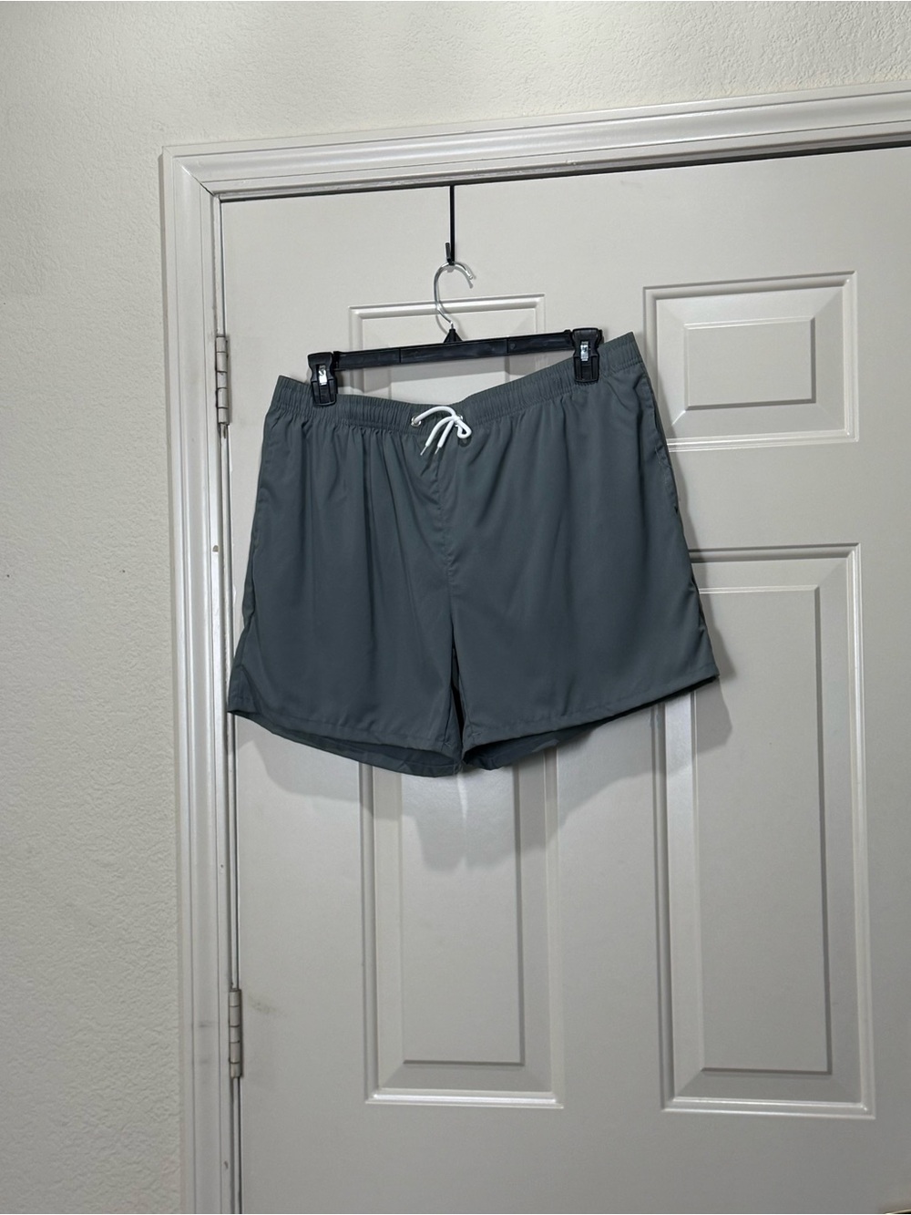 Men's LIKE NEW Green Swim Shorts Elastic Waiste Size 4XL